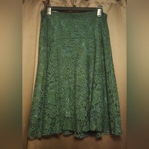 Chic Forest Green Lace Midi Skirt